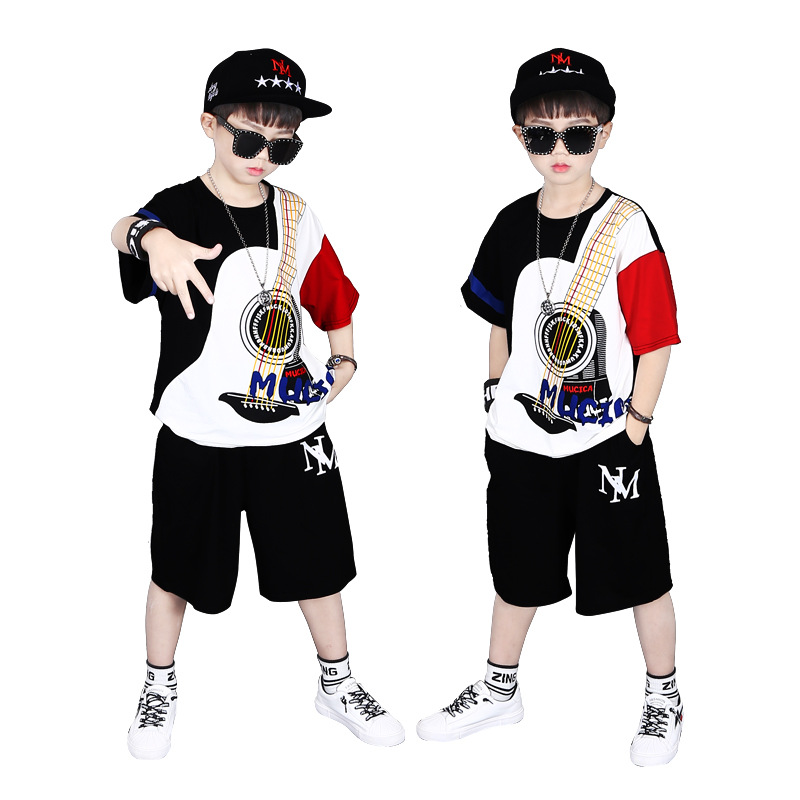 The new Korean-style men's clothing set for summer 2021, a loose and stylish two-piece set for children's sportswear Item Picture