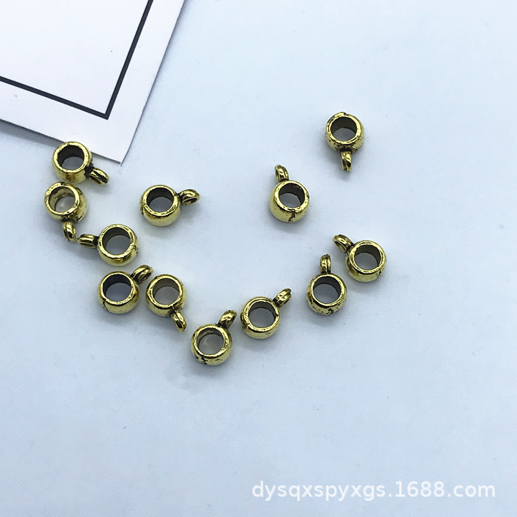 DIY alloy three-way jewelry accessories, pendant beads, bracelet accessories factory direct sales. Colors can be customized Application Scenario