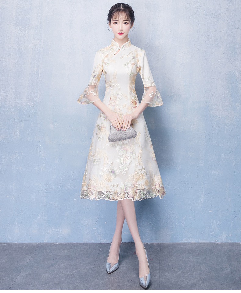A modern champagne-colored cheongsong-style dress with a Chinese style, featuring a youthful and trendy style for young girls pic 10