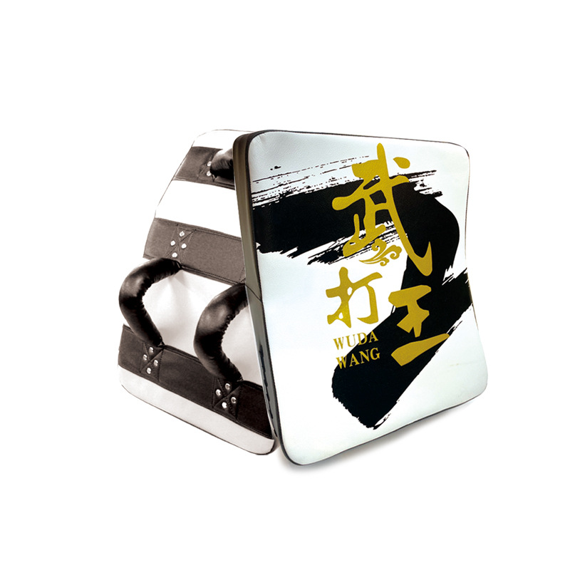 Huijun Sports Taekwondo Big Hold Target Thickened Training Arc Target Free Boxing Target Chest Target Manufacturers Direct Sales Item Picture
