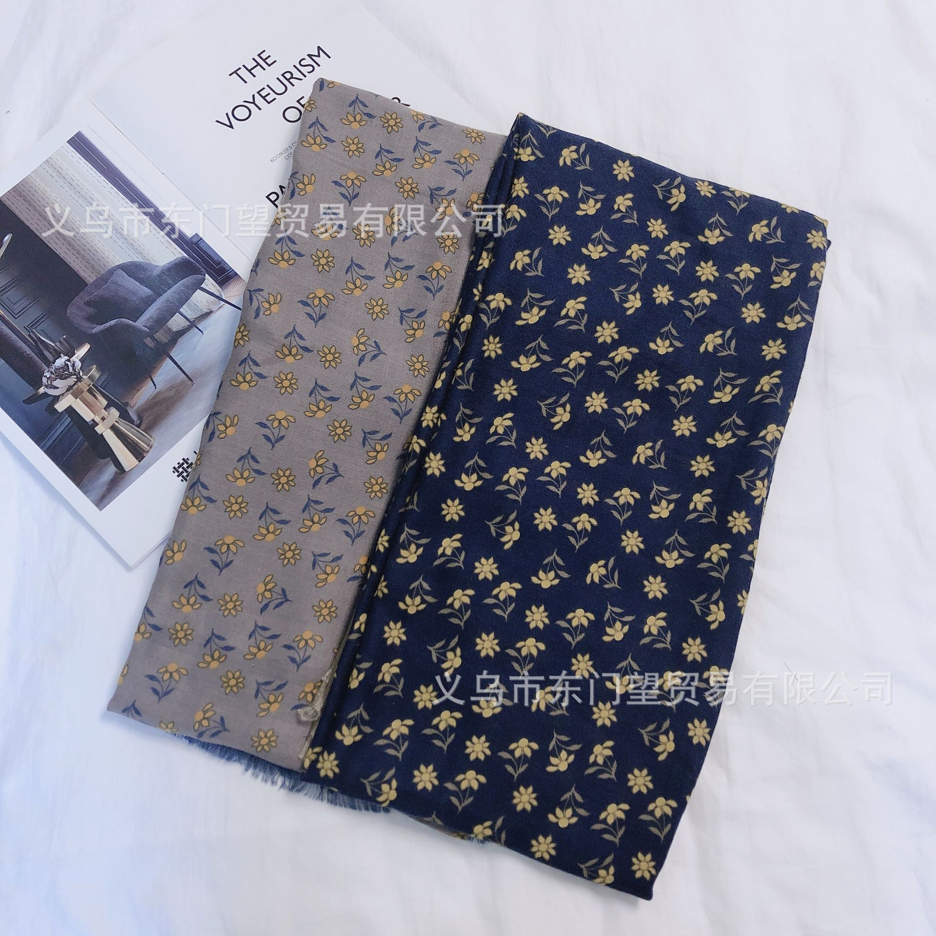 New Medium Thick Men's Scarf Trench Coat Scarf Neutral Flower Cape Winter New Korean Version Fashion Style Match full figure