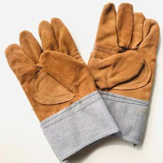 Wholesale Leather Sleeve Anti Velvet Gato Heat Insulation Non-Slip Electric Welding Protective Gloves Half Leather Welder Welding Protective Products Factory Application Scenario