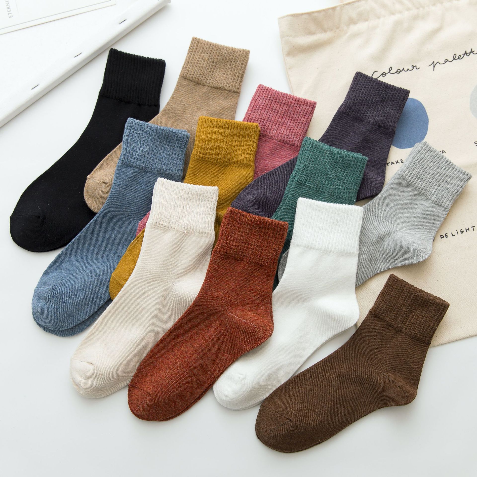 Women's cotton socks, short socks, women's retro 2020 new Spring and autumn ins trendy and unique multi-color mid-calf socks in solid colors Application Scenario