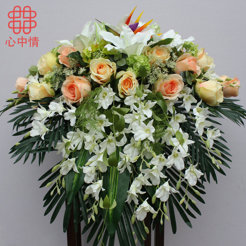 简约金属讲台会议下垂挂钩花篮花架鲜花包装讲台花架心中情