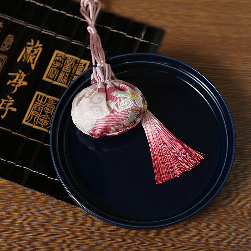 【古香蔓】中/香薰香包端午香囊/炭包细节图