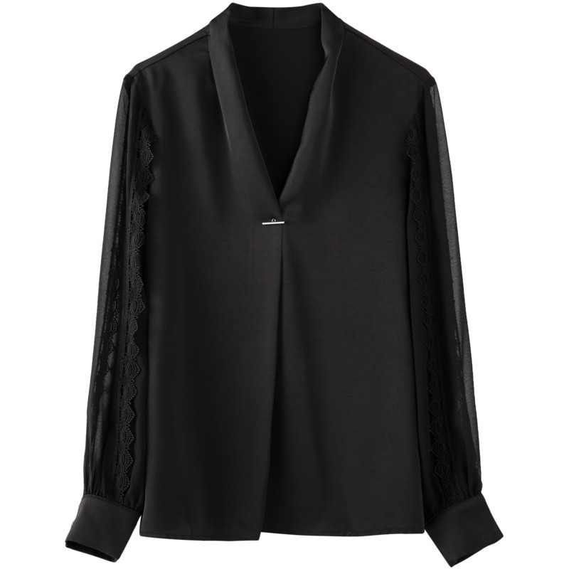 The 2022 autumn new V-neck women's dress features a unique Korean design with a long-sleeved top and a stylish embroidered chiffon shirt Item Picture