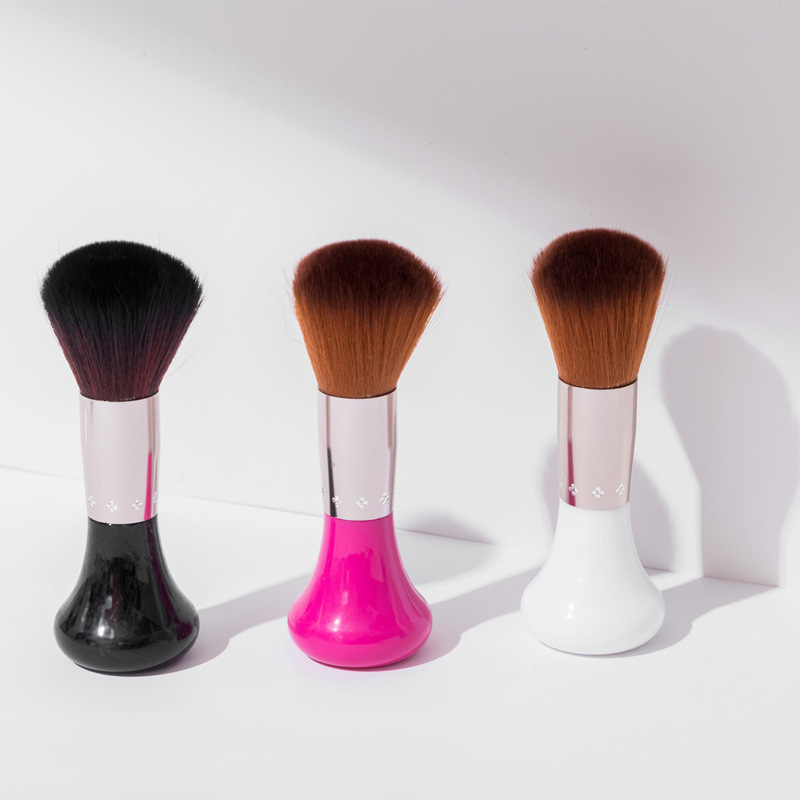 The Manufacturer Directly Supplies 12 Sets Of Double-Headed Eyebrow Brush Mascara Brush Fiber Hair Electroplated Handle Makeup Brush Set Beauty Tool 1121 Application Scenario