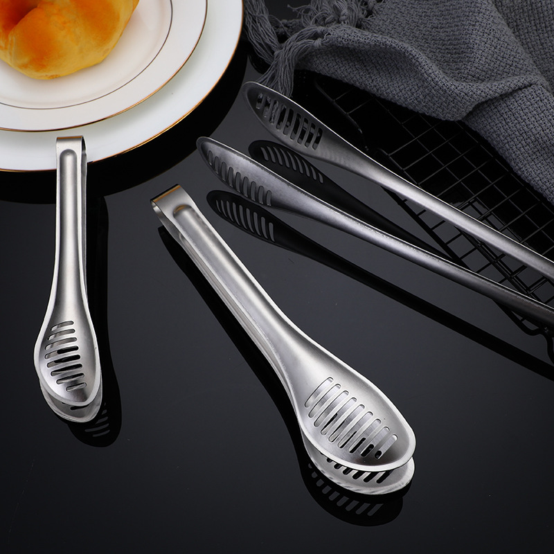 Stainless Steel Food Tongs Barbecue Tools Steak Tongs Baked Bread Tongs Thickened Food Tongs Application Scenario