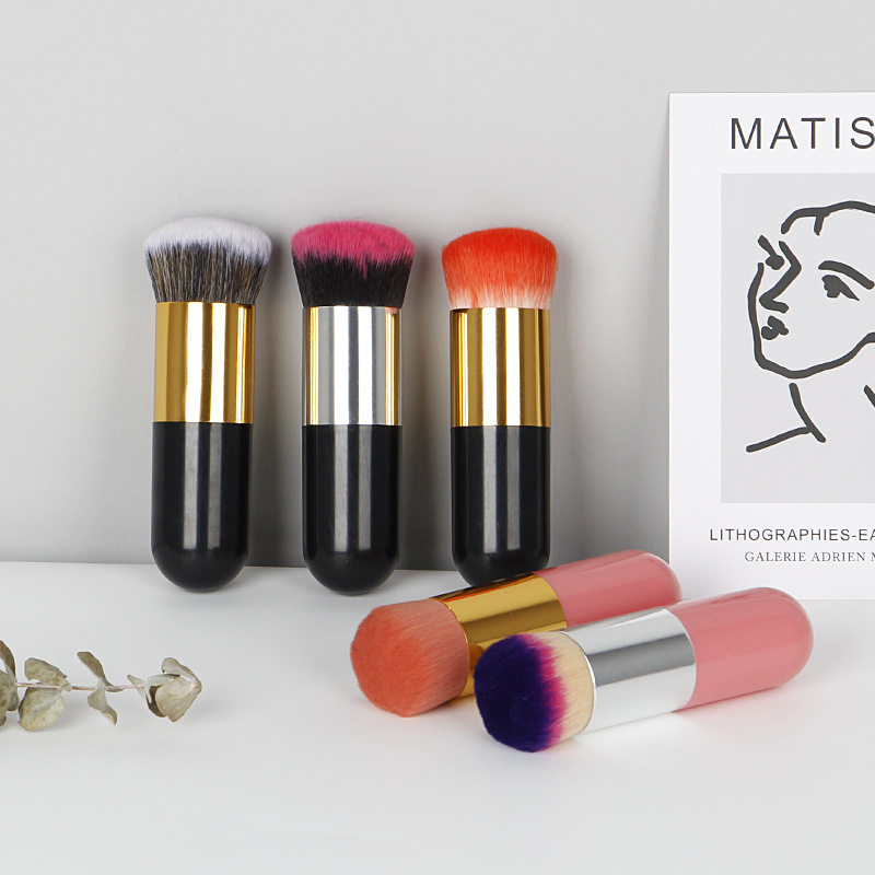 Foreign Trade Hot Short Handle Small Fat Makeup Brush Portable Single Bb Cream Powder Foundation Brush Beauty Makeup Tools In Stock