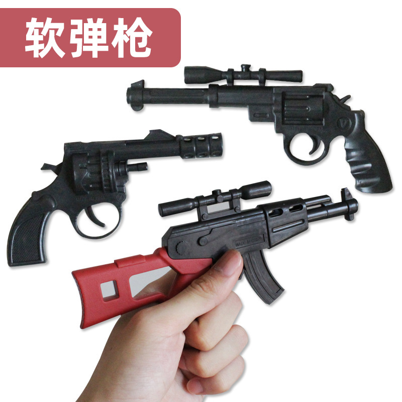 Small revolver soft bullet gun shooting game, children's parent-child interaction, soft bullet gun children's gift wholesale Item Picture