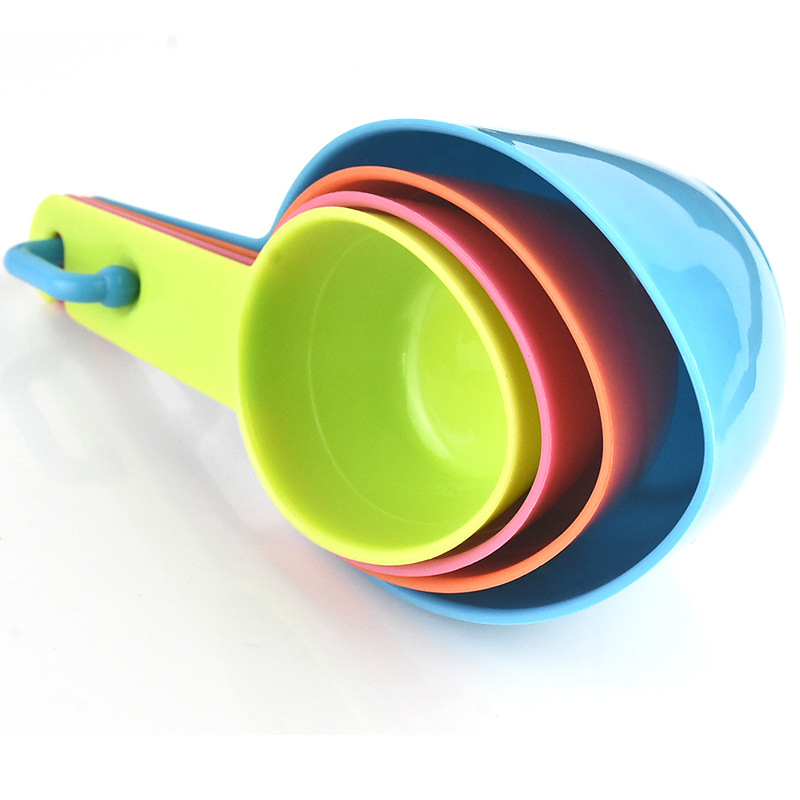Manufacturers direct baking tools DIY cake baking milk powder spoon with graduated 4-piece plastic color measuring spoon Item Picture