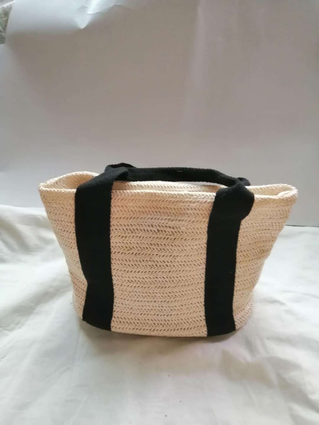 2023 Summer New Vegetable Basket Straw Bag Bohemian Style Beach Bag Holiday Casual Women's Bag Application Scenario