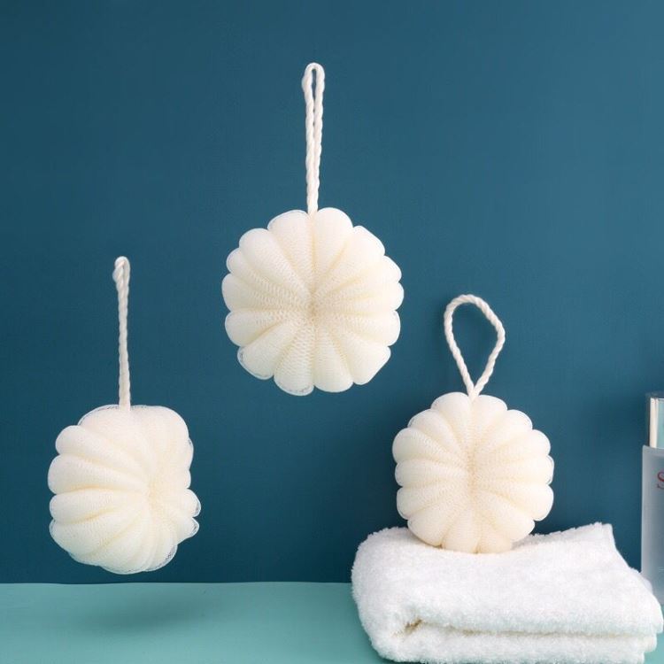 Factory Direct Supply Large Pumpkin Bath Ball Bath Flower Super Soft And Durable Non-Breaking Rub Out Fine Foam Foam Ball 50G