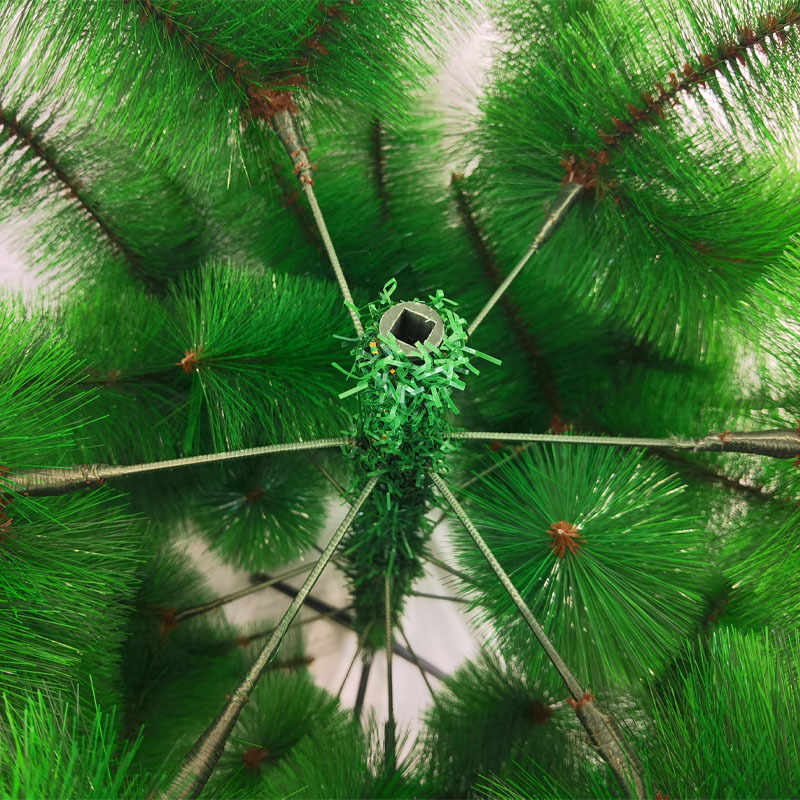 Shengfa 1.5M encrypted PET Christmas Tree Simulation Large-scale Christmas pine needle Tree Ornament Wholesale Factory Cross-border bestseller Application Scenario