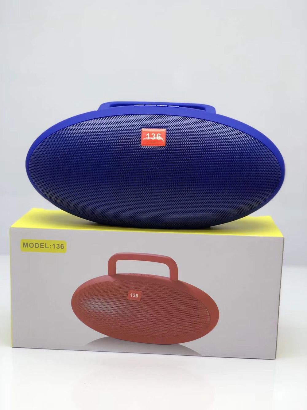 African bestseller 136FM wireless Bluetooth speaker, portable handheld with FM multi-functional card Bluetooth speaker Application Scenario