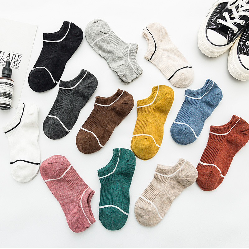 Ladies' boat socks, shallow-mouthed anti-odor summer short socks, thin and cute Japanese-style cotton sports basketball socks wholesale details Picture
