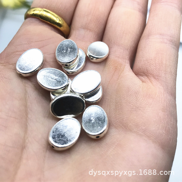 DIY alloy elliptical beaded material accessories for bracelets, necklaces, and perforated beads are sold directly by the manufacturer Application Scenario