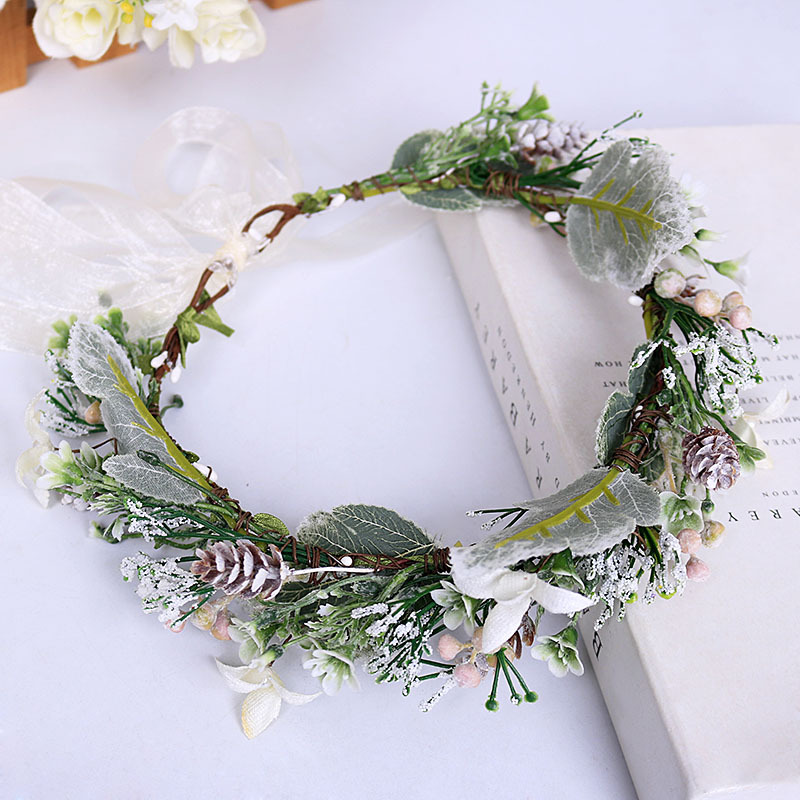 Garland bride headwear, green leaf simulation hair band, seaside vacation travel photos, spring flower hair band accessories Specification image