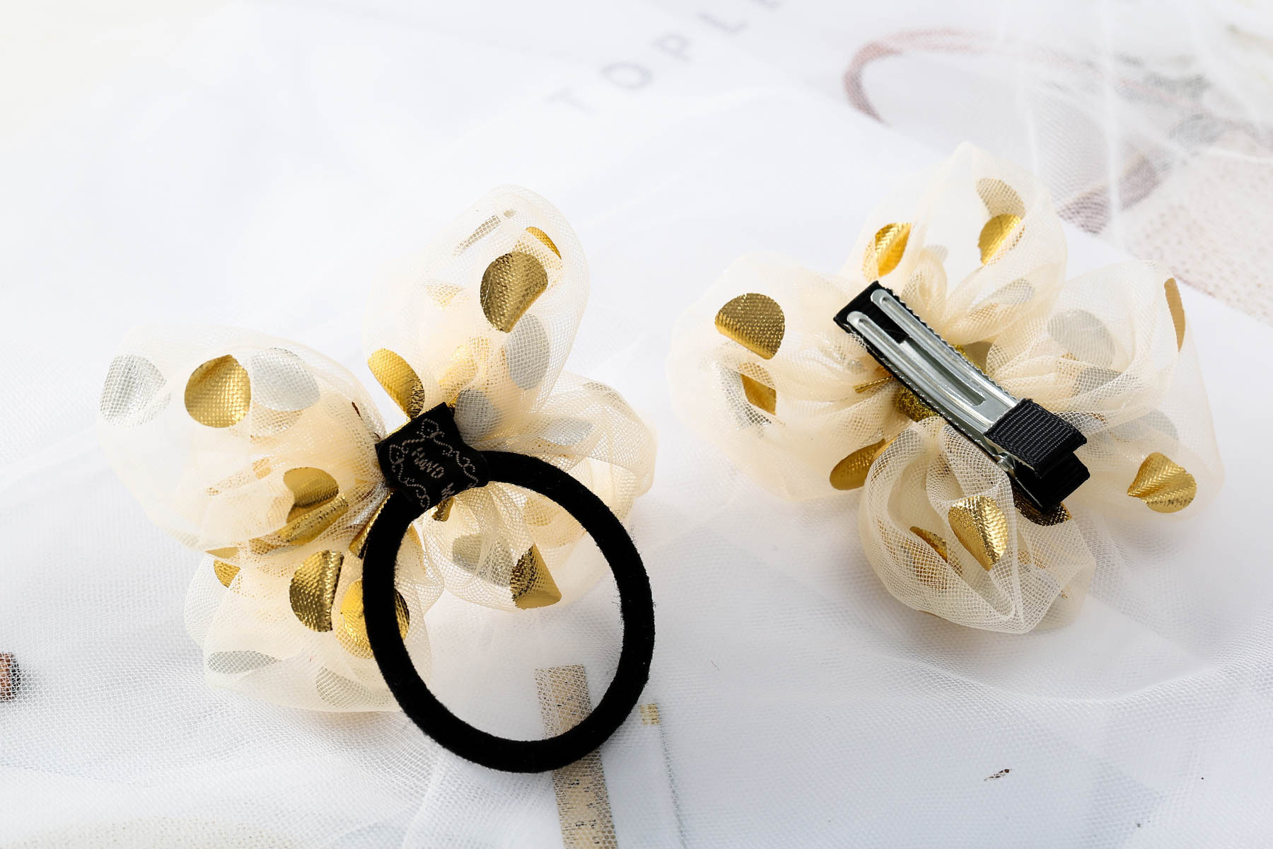 Korean Yarn Children's Hair Accessories Atmospheric Hot Gold Polka Dots Girls Hair Clip Edge Clip Bow Primary School Hair Circle Hair Tie Application Scenario