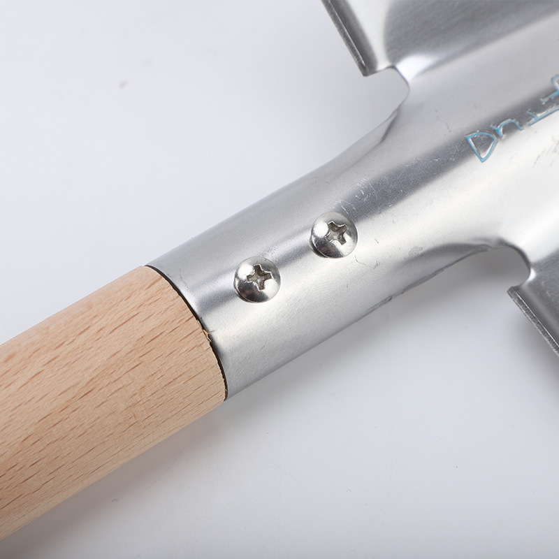 Factory Direct Supply Of Flower Tools Household Iron Shovel Shovel Garden Pulling Grass Digging Small Shovel Planting Flower Set Application Scenario