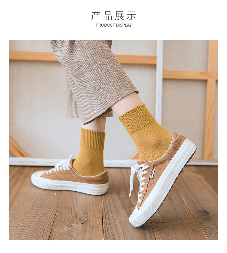 Women's cotton socks, short socks, women's retro 2020 new Spring and autumn ins trendy and unique multi-color mid-calf socks in solid colors Item Picture