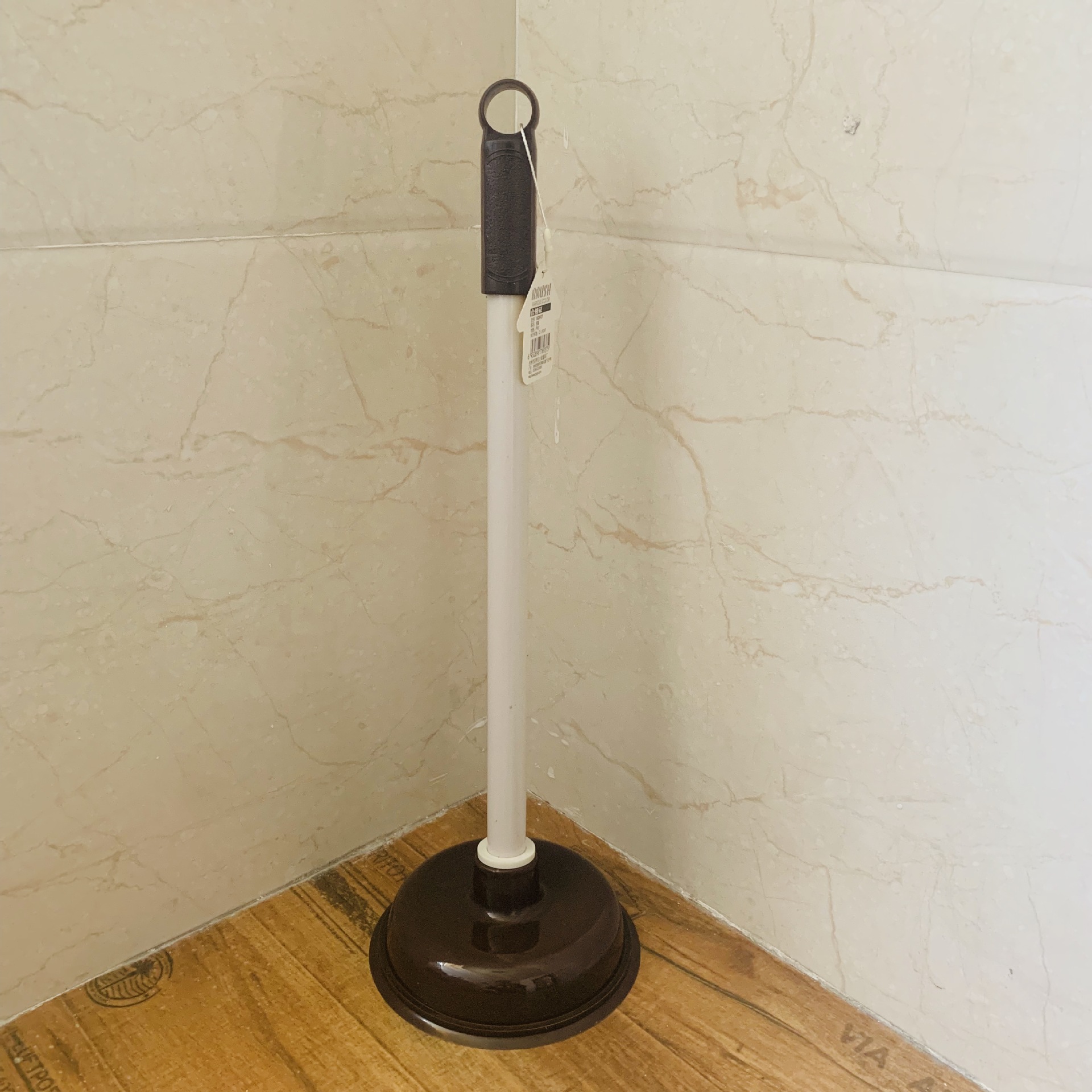 Small country plastic manufacturers wholesale household toilet plunger leather suction 8937 toilet plunger details Picture