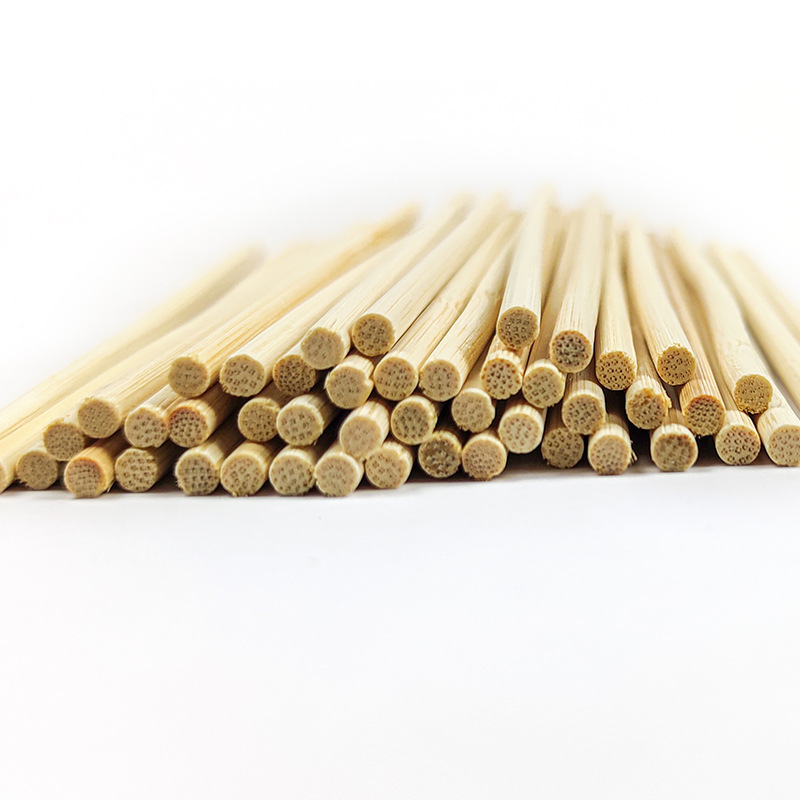 A disposable bamboo stick bag contains 90 sticks for hot pot, hot dogs, lamb kebabs, spicy hot pot, fried kebabs, barbecue and fruit Item Picture