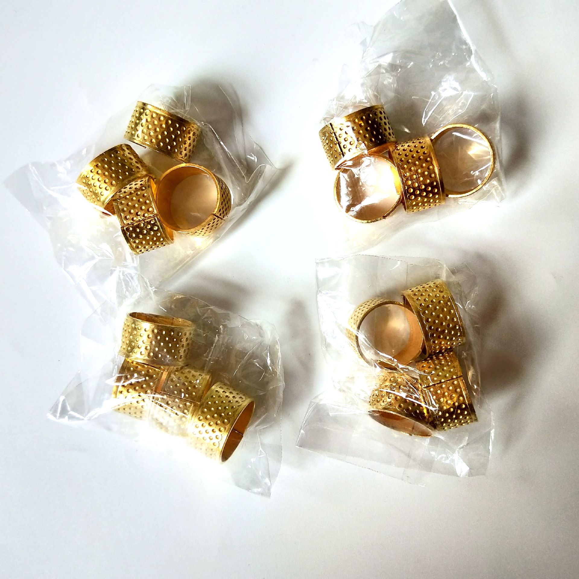 4 large thimble with thick thimble sewing tools sewing thimble needle top ring Application Scenario