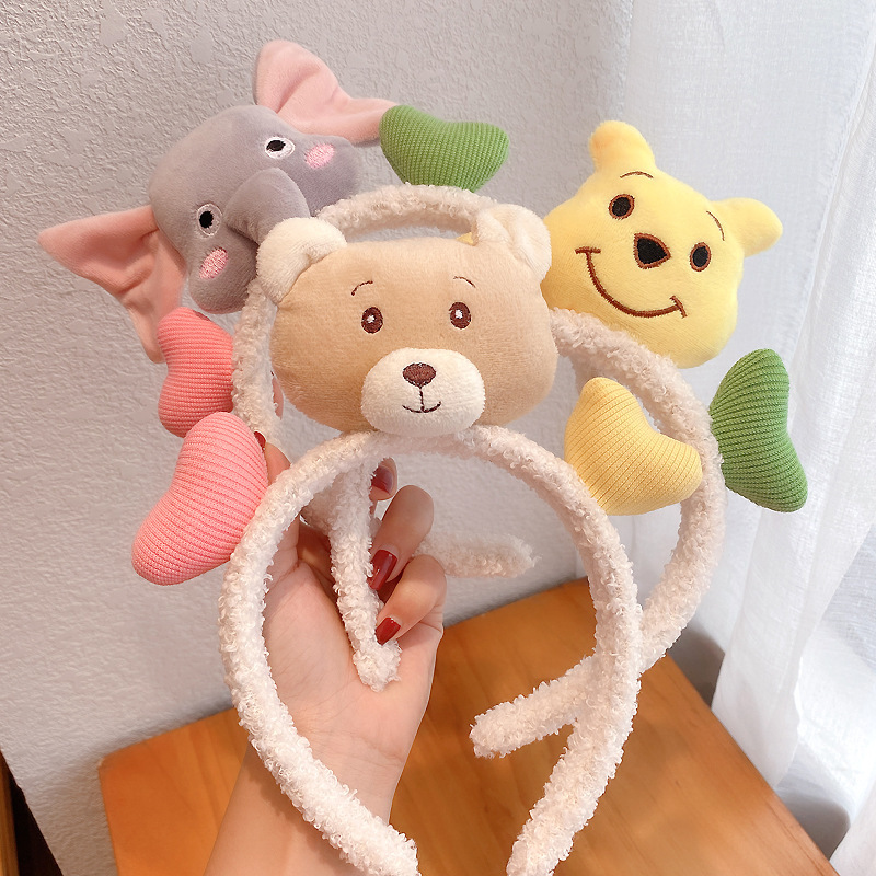 New cute children's headbands from Japan and South Korea, bear bows, face-washing plush hair bands, versatile and funny hair bands for girls