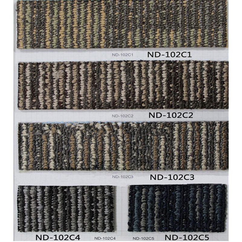 家用地毯实物图