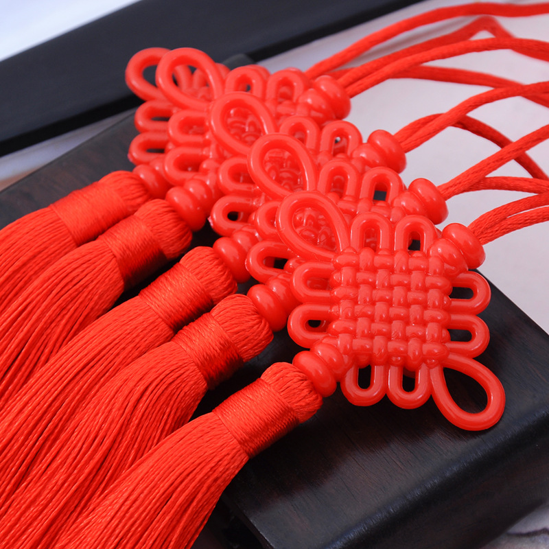 New acrylic plastic No. 5 6-coil Chinese knot tassel small pendant, bright red festive tassel tassel tassel Spring Festival pendant Specification image