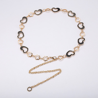 A new retro single-layer multi-strap waist chain with heart-shaped flowers interspersed, a unique street style for women, simple and elegant body chain Application Scenario