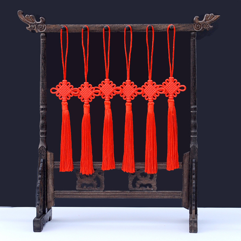 New acrylic plastic No. 5 6-coil Chinese knot tassel small pendant, bright red festive tassel tassel tassel Spring Festival pendant Application Scenario
