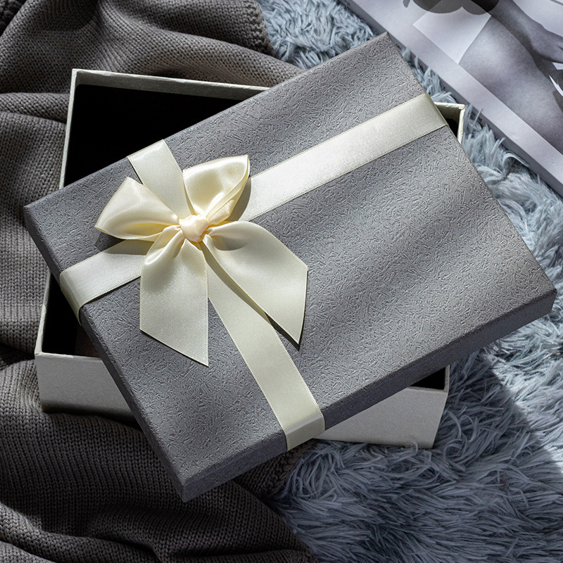 In-stock top and bottom cover gift box, Korean version bow gift box, rectangular exquisite creative packaging box, souvenir gift box details Picture
