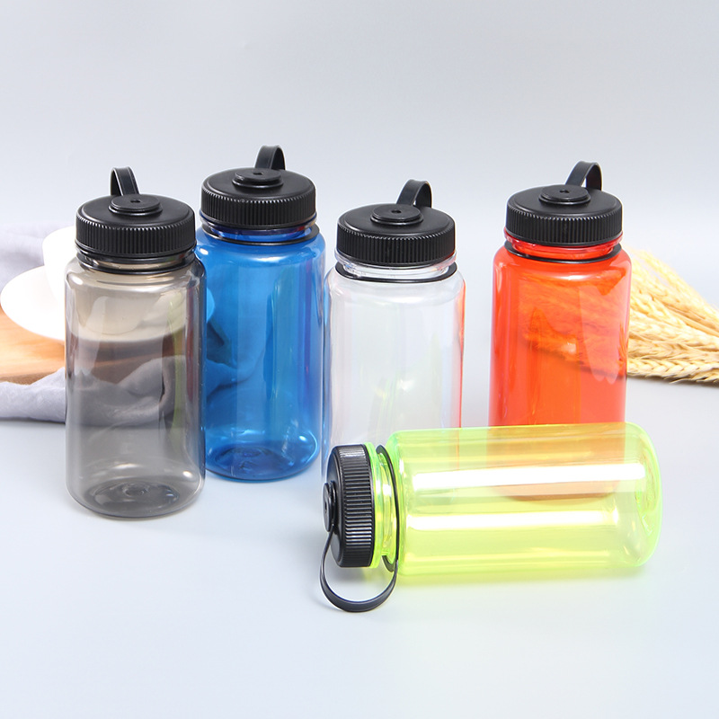 Wholesale 600ml large-mouth plastic cups, outdoor sports water bottles, 20oz children's water cups, convenient handles with logo printing Item Picture