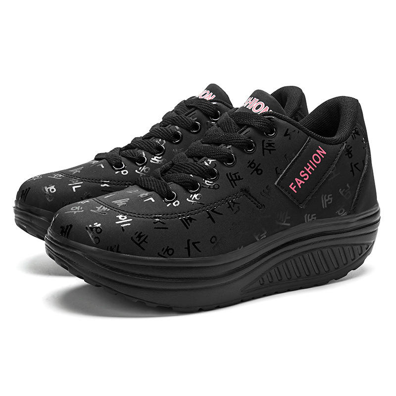 836 Leather Shaking Shoes Women's Casual Sports Shoes With Thick Soles Korean Version Of Travel Shoes Fashion Single Shoes Platform Shoes Large Size Women's Shoes Item Picture