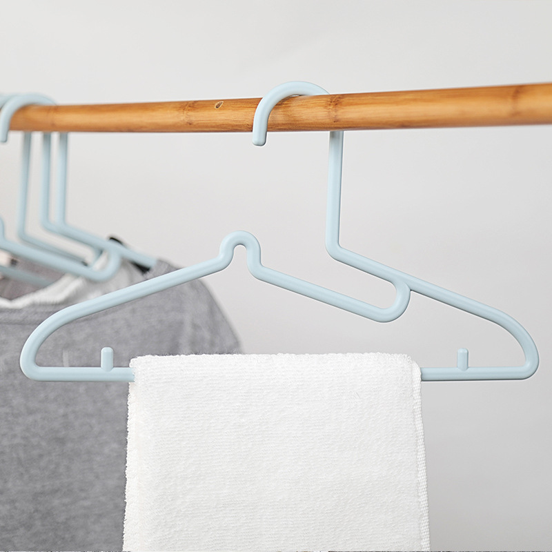 Processing custom Japanese plastic collar hanger non-slip non-trace household clothes shelf clothes support 4 sets full figure