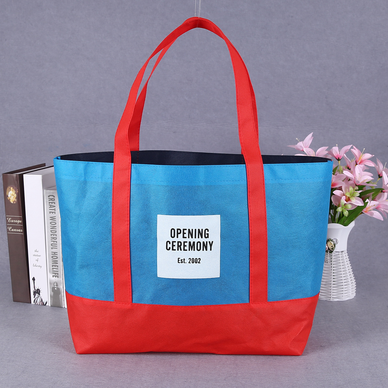 Thickened color-printed heat-pressed student advertisements, folding shopping gifts, laminated non-woven fabric bags, hand-held bags with logo printing Specification image