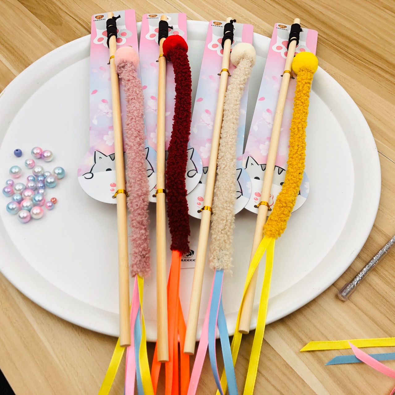 In-stock cat teasing sticks, cat toys, fabric strips and webbing styles, self-entertaining, interactive and biting pet supplies Specification image