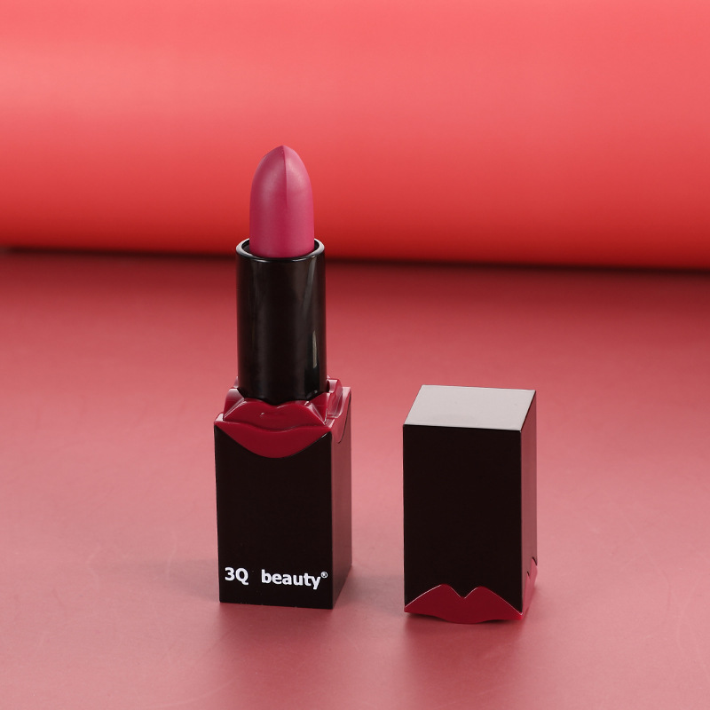 3Q Beauty Cross-Border Velvet Mist Lipstick Non-Stick Cup Continuous Moisturizing Matte Lipstick Lip Gloss Lipstick Set Application Scenario