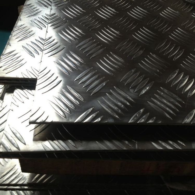Five-ribbed patterned aluminum plate, insulated aluminum sheet, anti-slip aluminum plate, orange peel patterned plate 1060 6063 5052