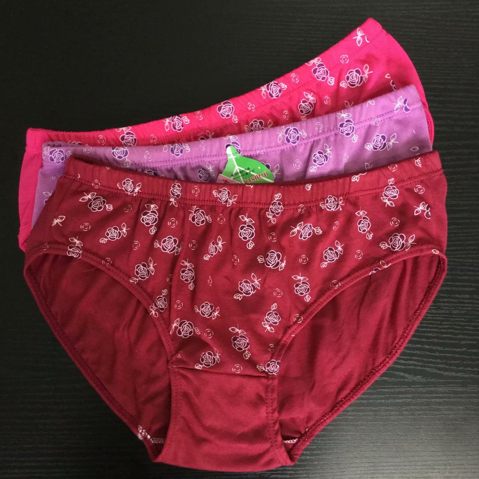 Women's Mommy Cotton Briefs Printed Large Edition Women's Underwear Comfortable Close-Fitting Fabric details Picture
