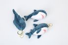 鲨鱼公仔钥匙扣挂件毛绒玩具卡通创意鲨鱼宝宝娃娃机公仔