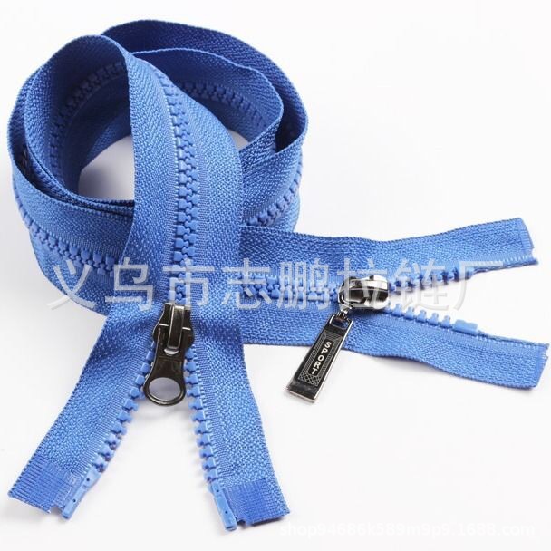 5号树脂羽绒细节图