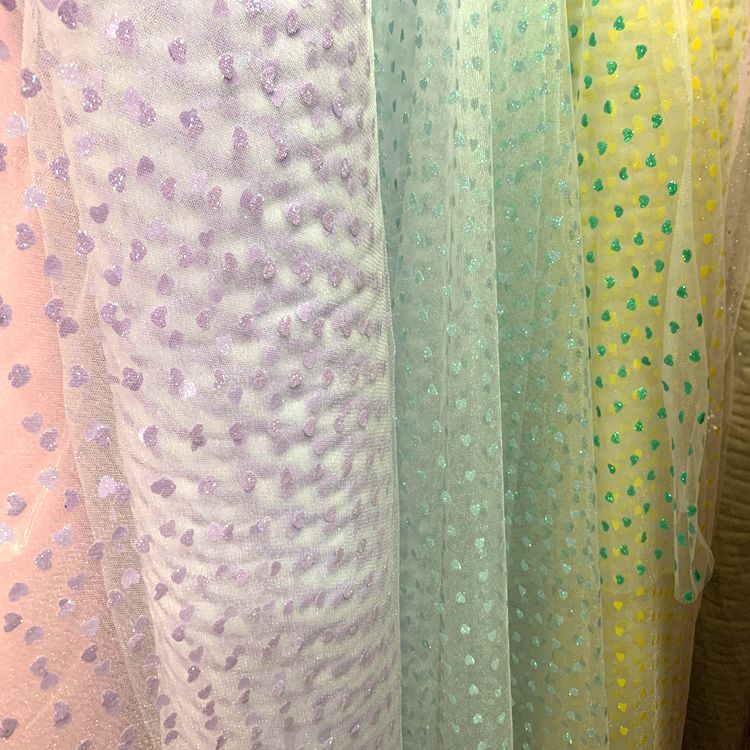 Polyester clothing, puffy skirt fabric, gift packaging, toys, headwear and hair accessory fabric, offset printed heart bright silk screen gauze