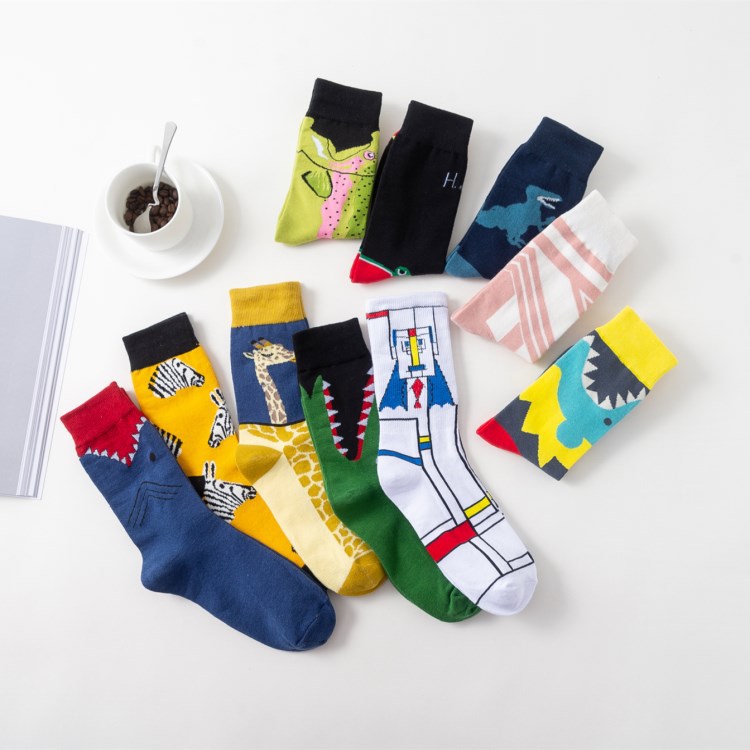 New autumn and winter Korean cartoon series funny mid-calf trendy socks, Japanese cotton men's and women's socks, internet-famous socks Application Scenario