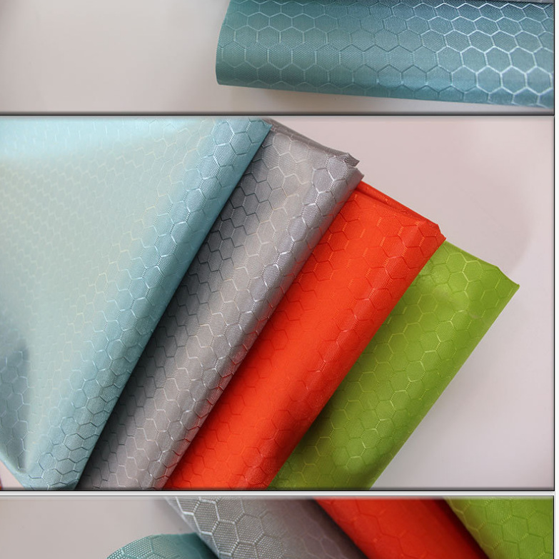 2023爆款/420D蜂巢白底实物图