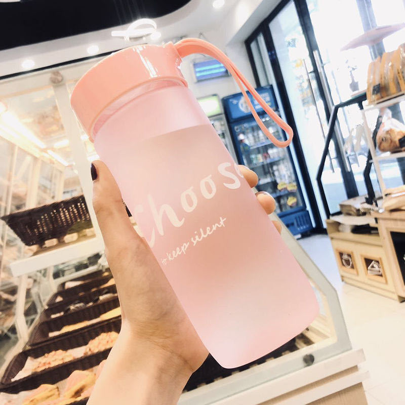 600ml plastic cup, anti-drop, high appearance level, high-temperature resistant, creative cup, frosted, portable and easy to use, student outdoor water cup details Picture