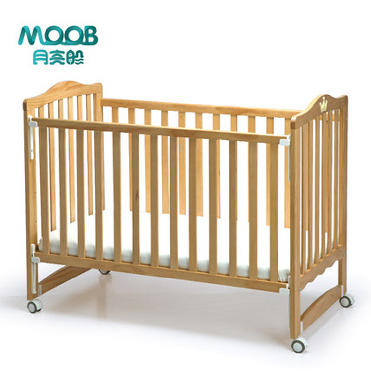European Solid Wood Crib Pine Splice Bed Multi-Functional Movable Newborn Cradle Bed Baby Bed Children's Bed Item Picture