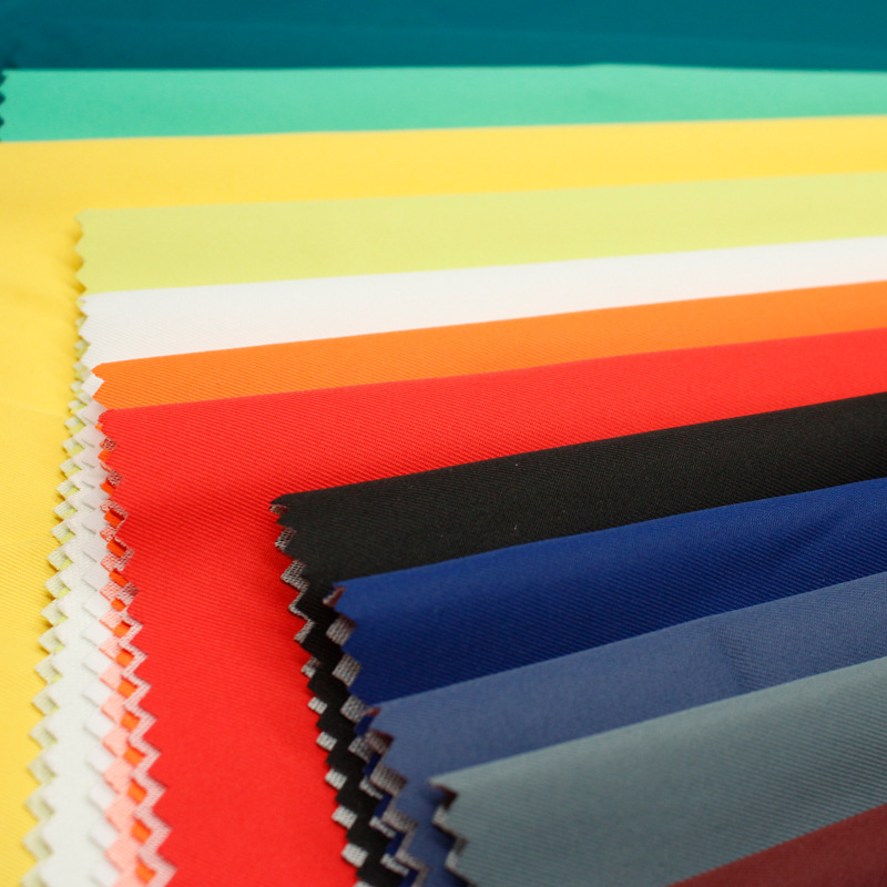 Polyester Twill Spring Yarn-Woven Fabric Composite Knitted Undercloth White Polyester School Uniform Waterproof Fabric Autumn And Winter Clothing Application Scenario